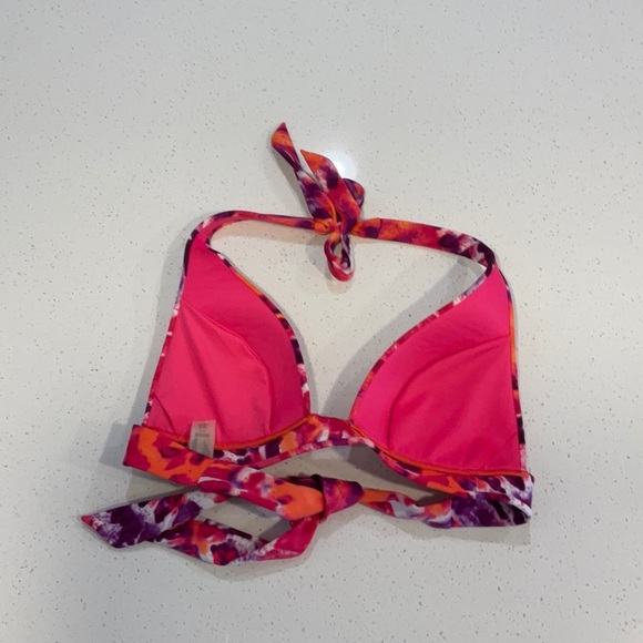 Victoria’s secret push up halter swim top size small - Picture 4 of 4